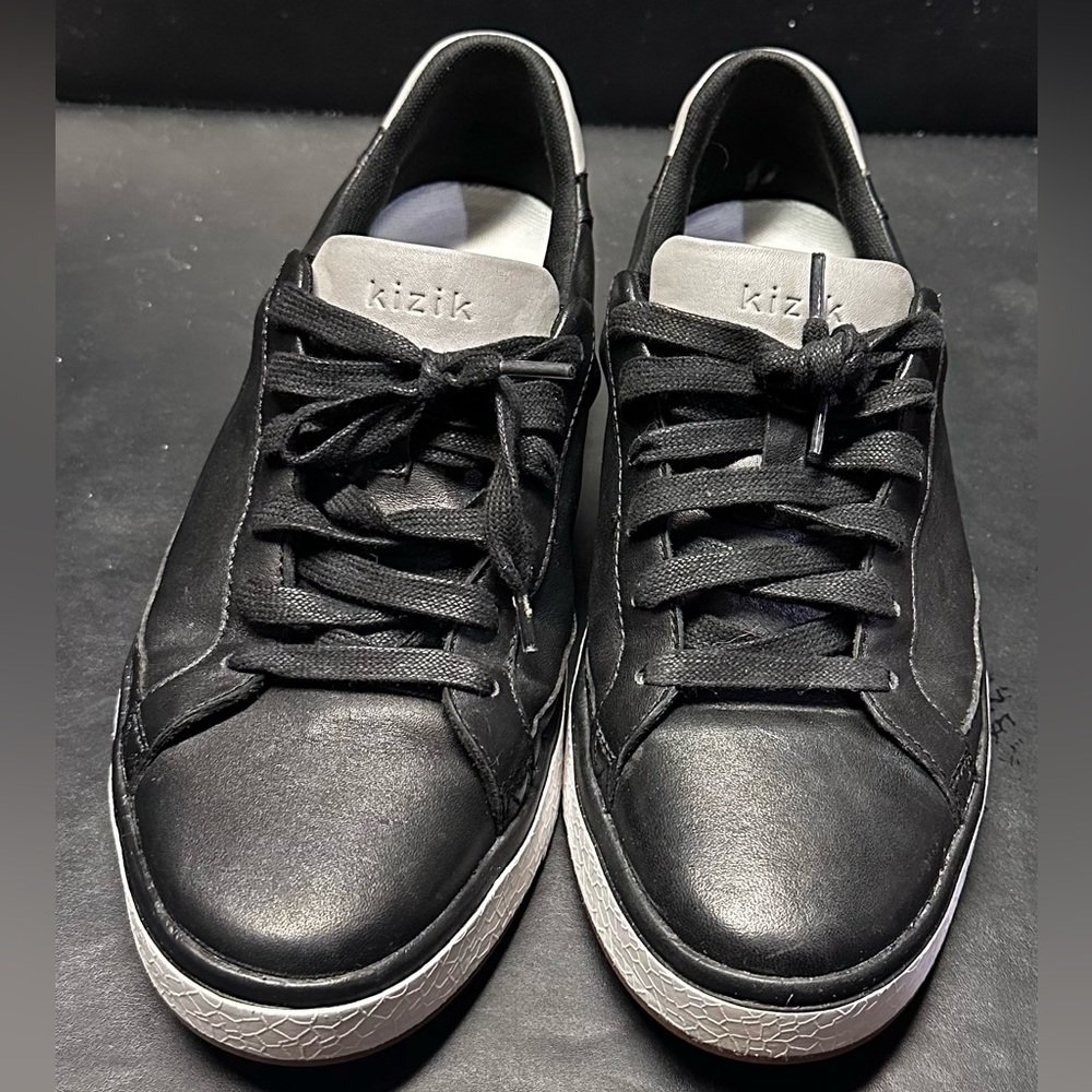 Kizik Vegas everyday shoes